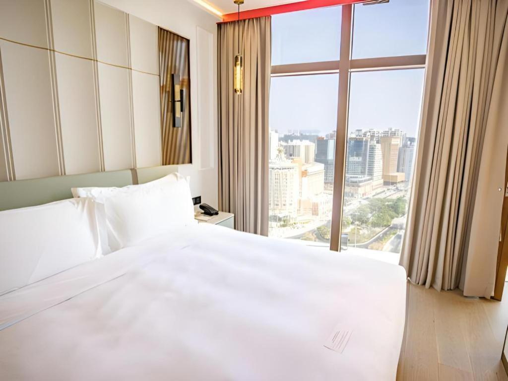 Yoho Resorts World Hotel Macau Exterior photo